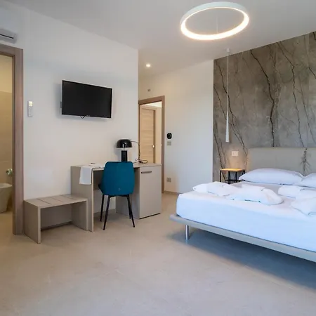 Hotel Il Crepuscolo Marispica 2*